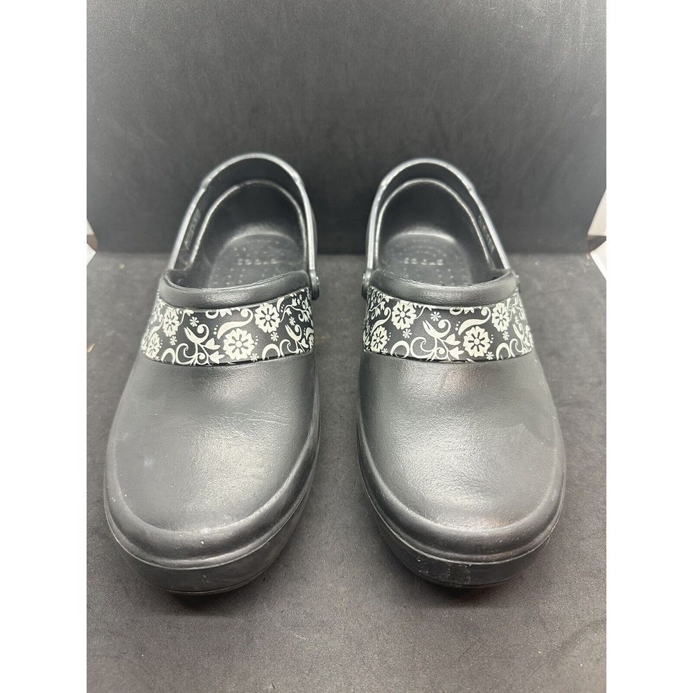 Crocs Women 8 Mercy Work Clog Black Flower  Print Slip Resistant Comfort Fit‎